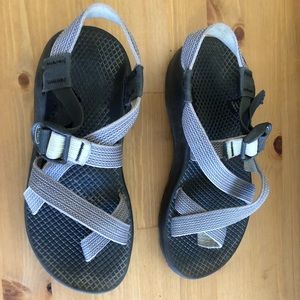 Womens Chacos Sandals Size 7 with Toe Loop